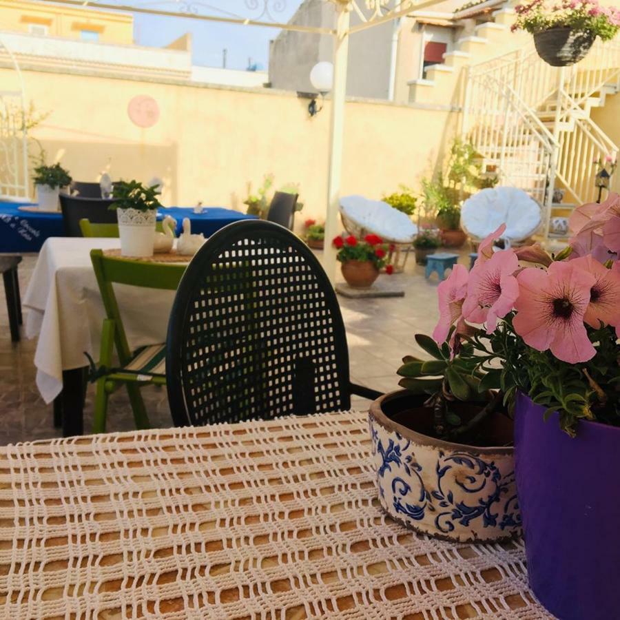 Fiori E Coccole Panzió Noto Kültér fotó